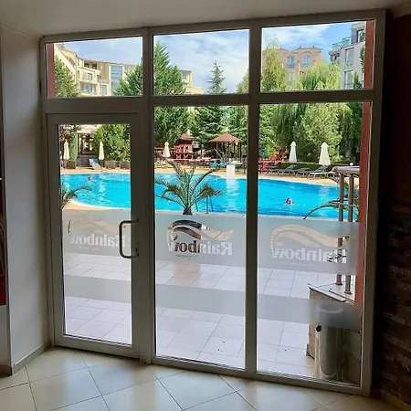 公寓 Rainbow 2 Complex