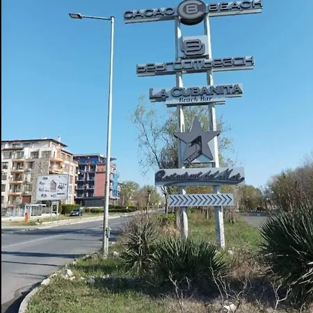 Rainbow 2 Complex 3* ساني بيتش