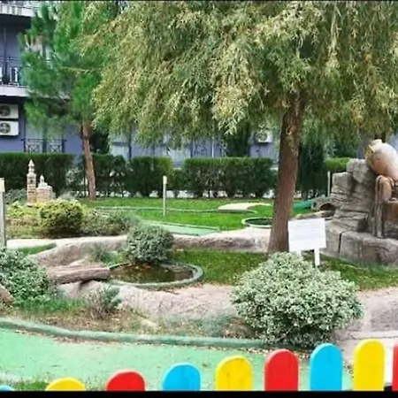 Rainbow 2 Complex 3* Sluneční pobřeží