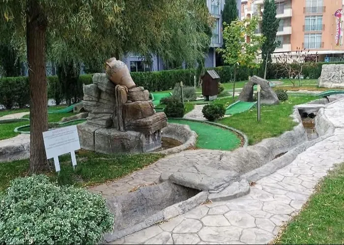 Rainbow 2 Complex Lejlighed